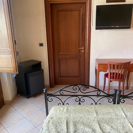 فندق مبيت وإفطار Portaterra راكالي